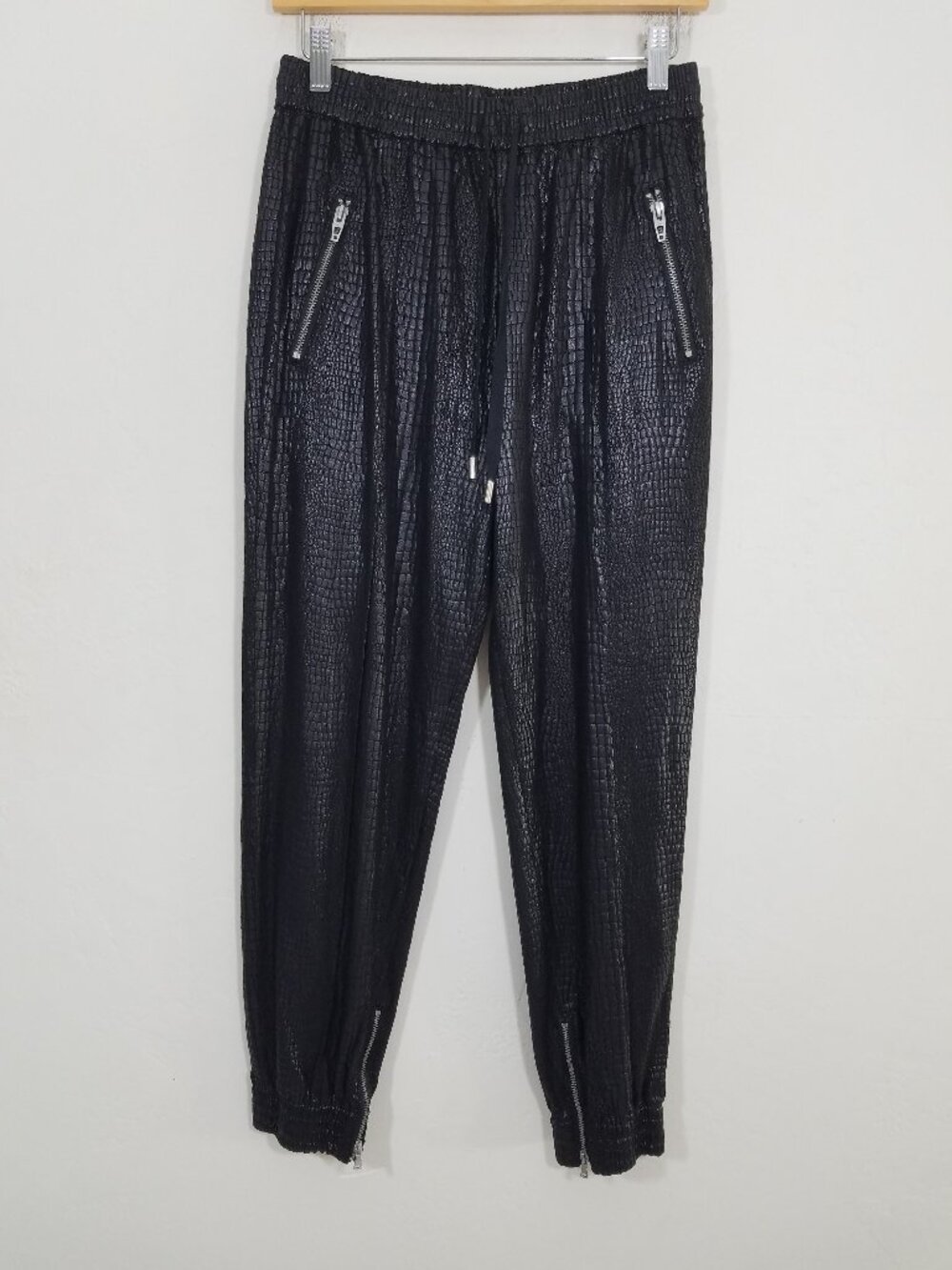 Blank NYC Snake Faux Leather Jogger Pants Drawstring Waist Zip Legs Black 28